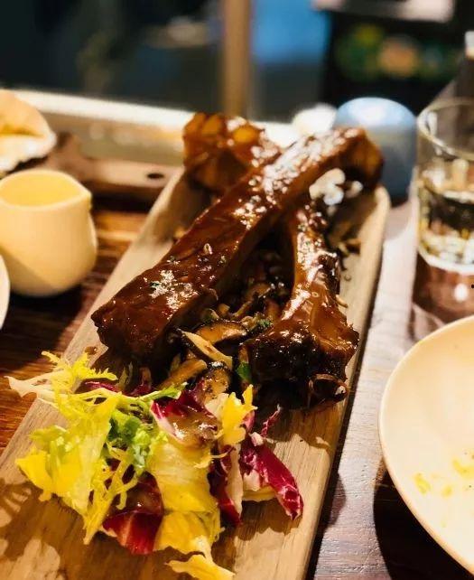 娱乐吃瓜酱中式be学